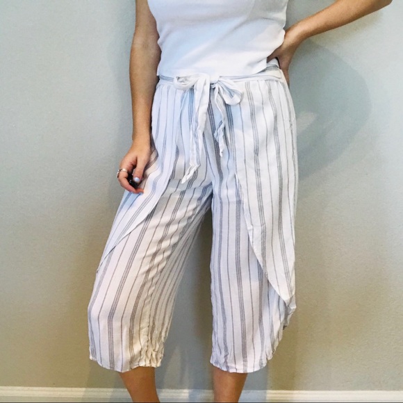 Hem & Thread Pants - Hem & Thread striped wrap crop pants